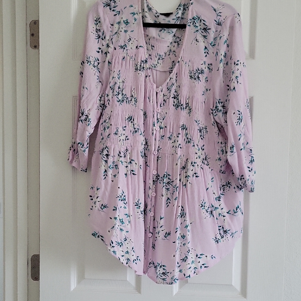 Torrid Light Pink Floral Top